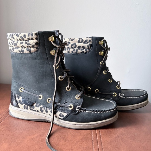 Sperry Hikerfish Leather Boots - Picture 2 of 8